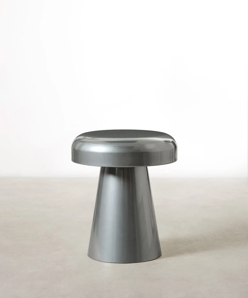 Mesa Auxiliar de Metal Mush (40x46 cm)