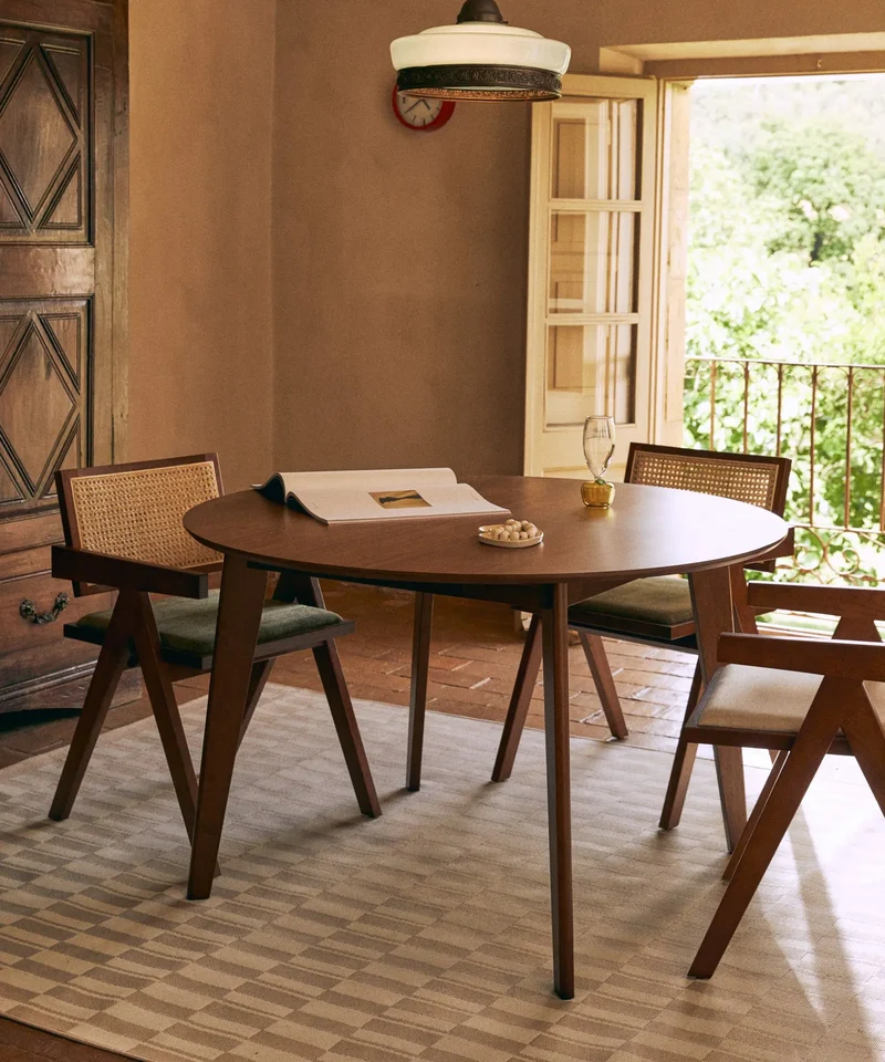 Mesa de Comedor Redonda en Madera Extensible Gala Walnut (120-150 cm)