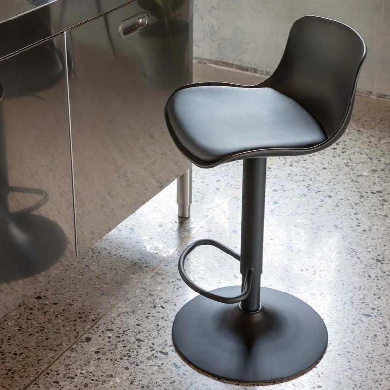 Coppia sgabelli design in ecopelle Ander
