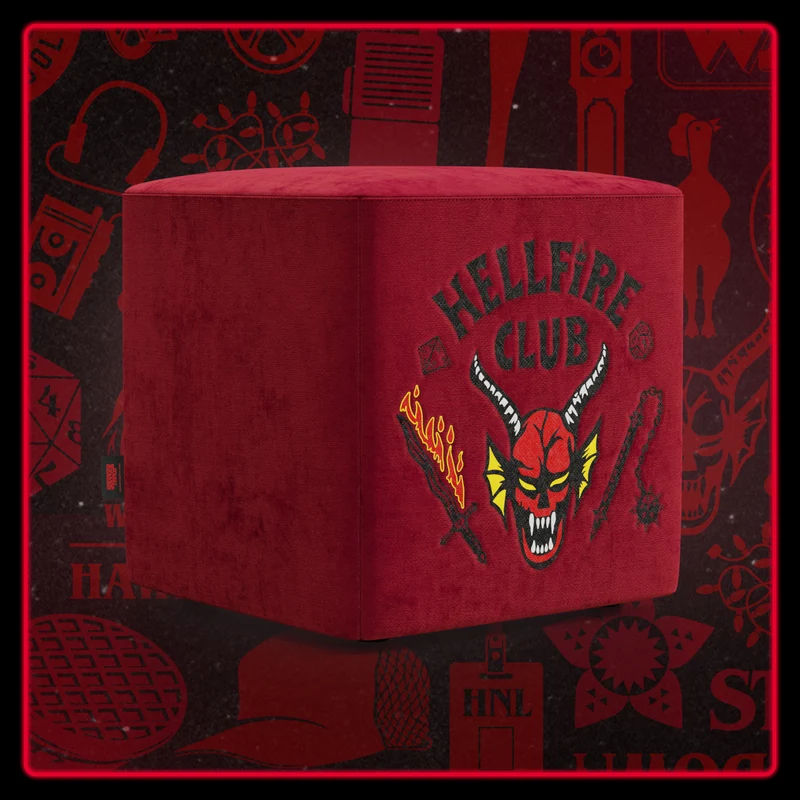 Cube pouf Hellfire club Stranger Things Edition l'icona che diventa design - rosso